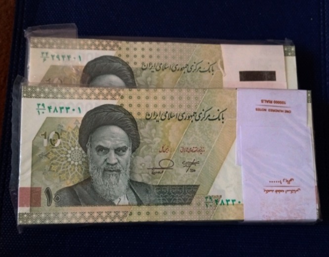دوبسته اسکناس ده هزار تومانی سوپرهر دو قرینه
