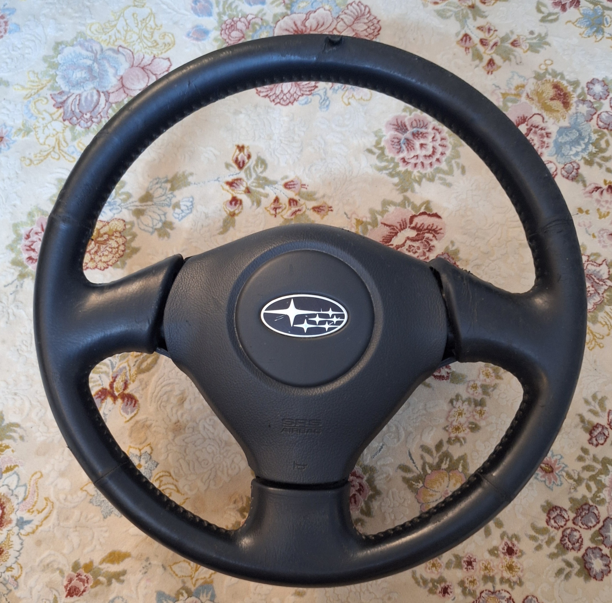 فرمون (غربیلک)SUBARUفقط5تومن ارسال رایگان