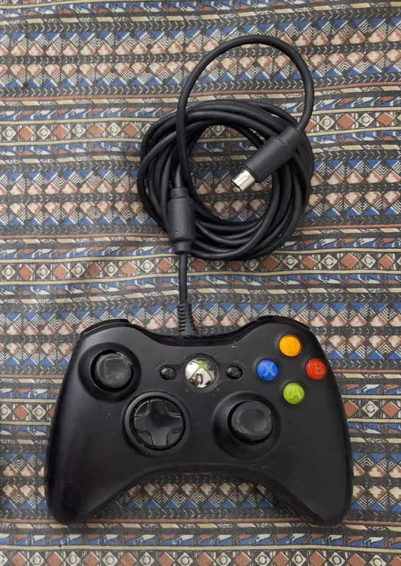 مزایده 2عدد دسته ایکس باکس فقط دونه500تومن باارسال