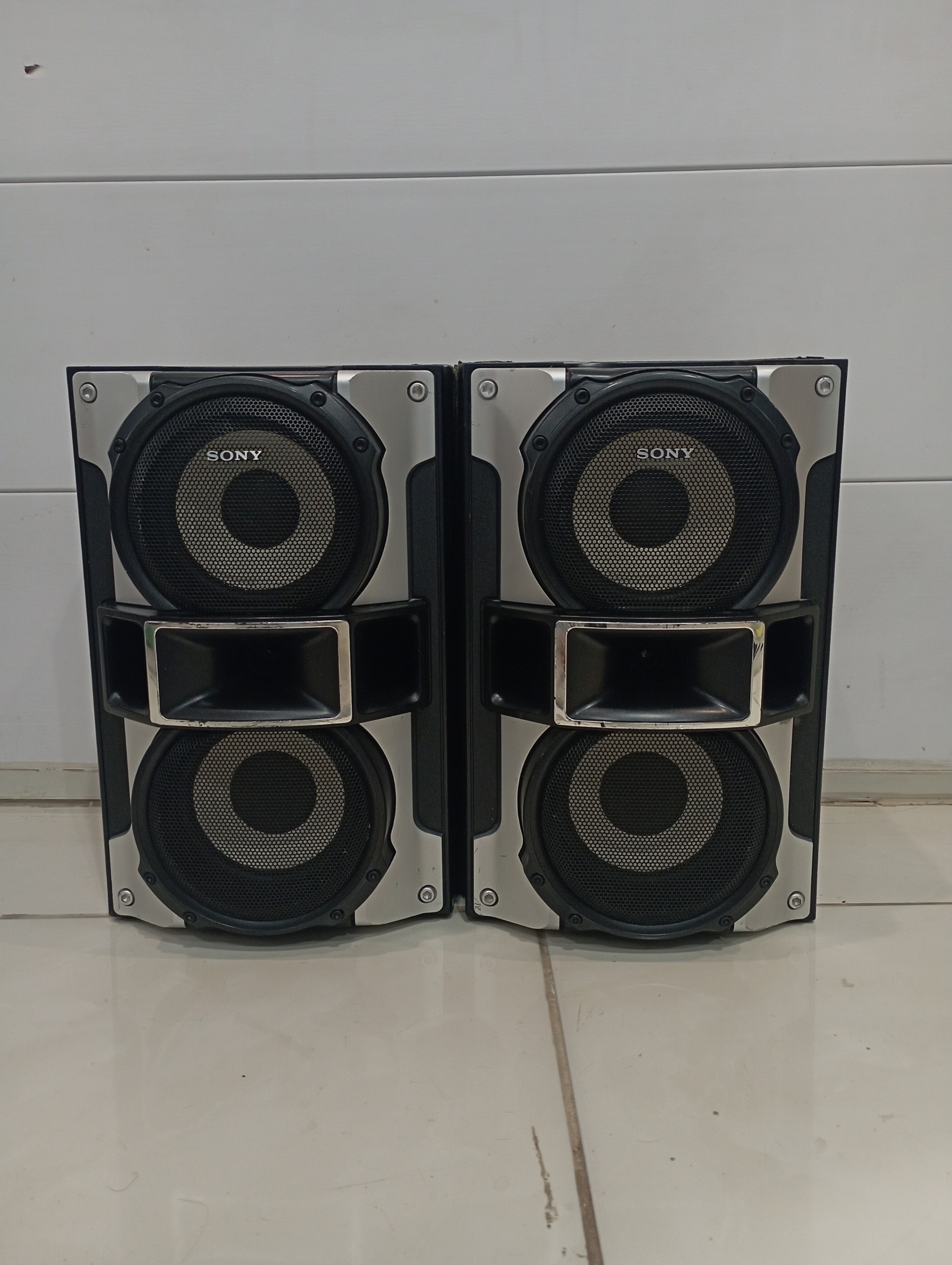 باند سونی GNZ888