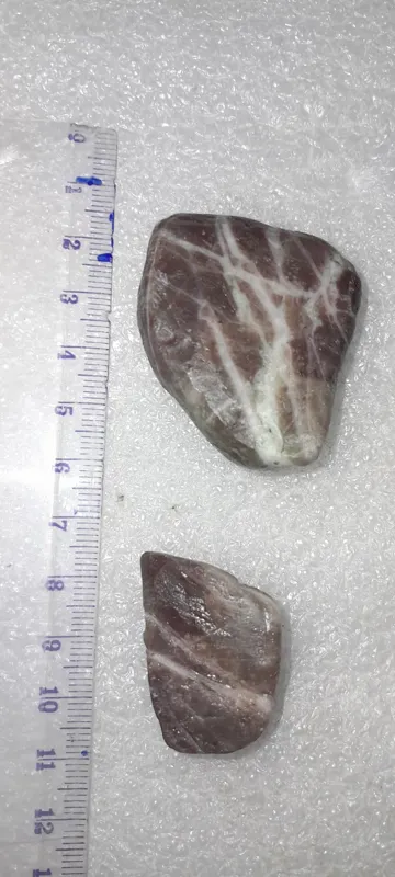 گوهر سنگ زیبا