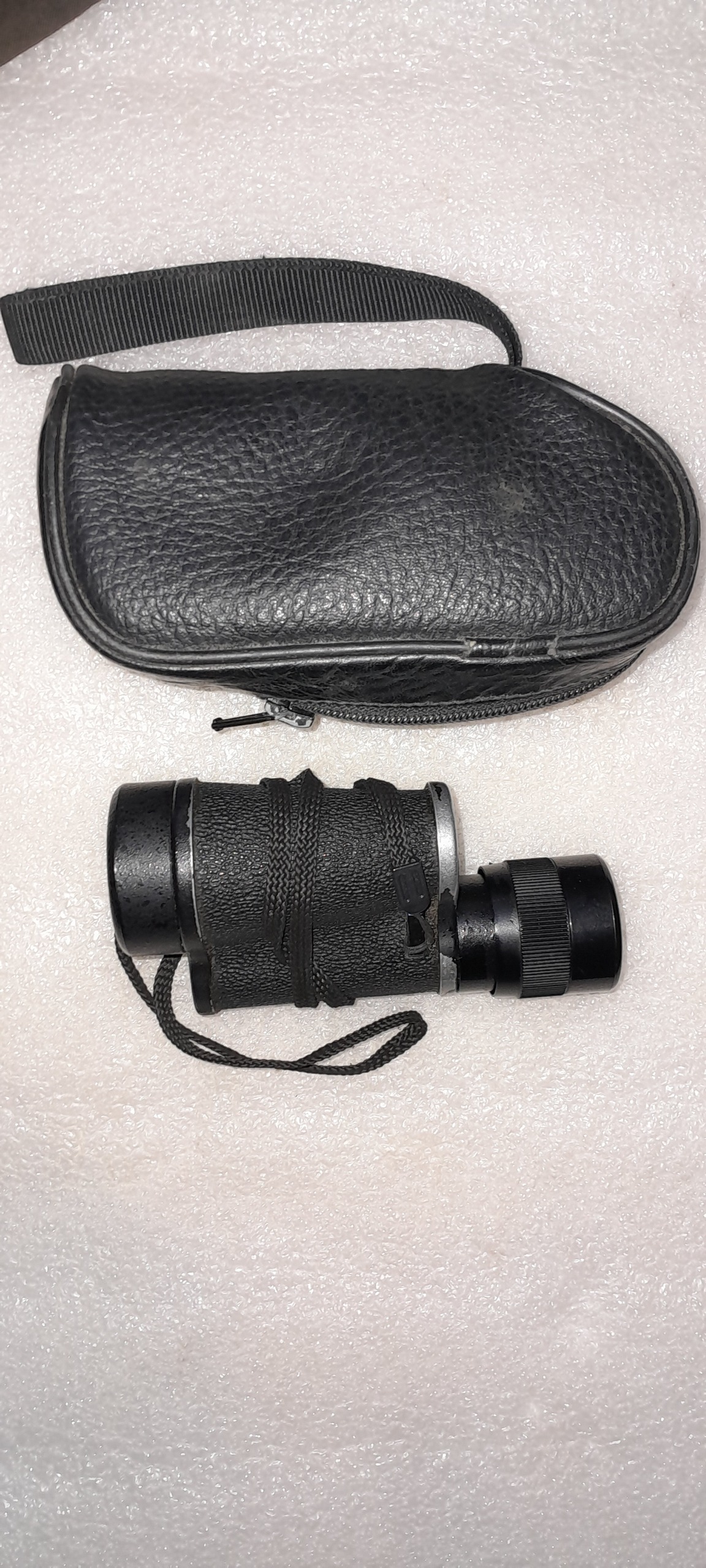 دوربین تک چشم