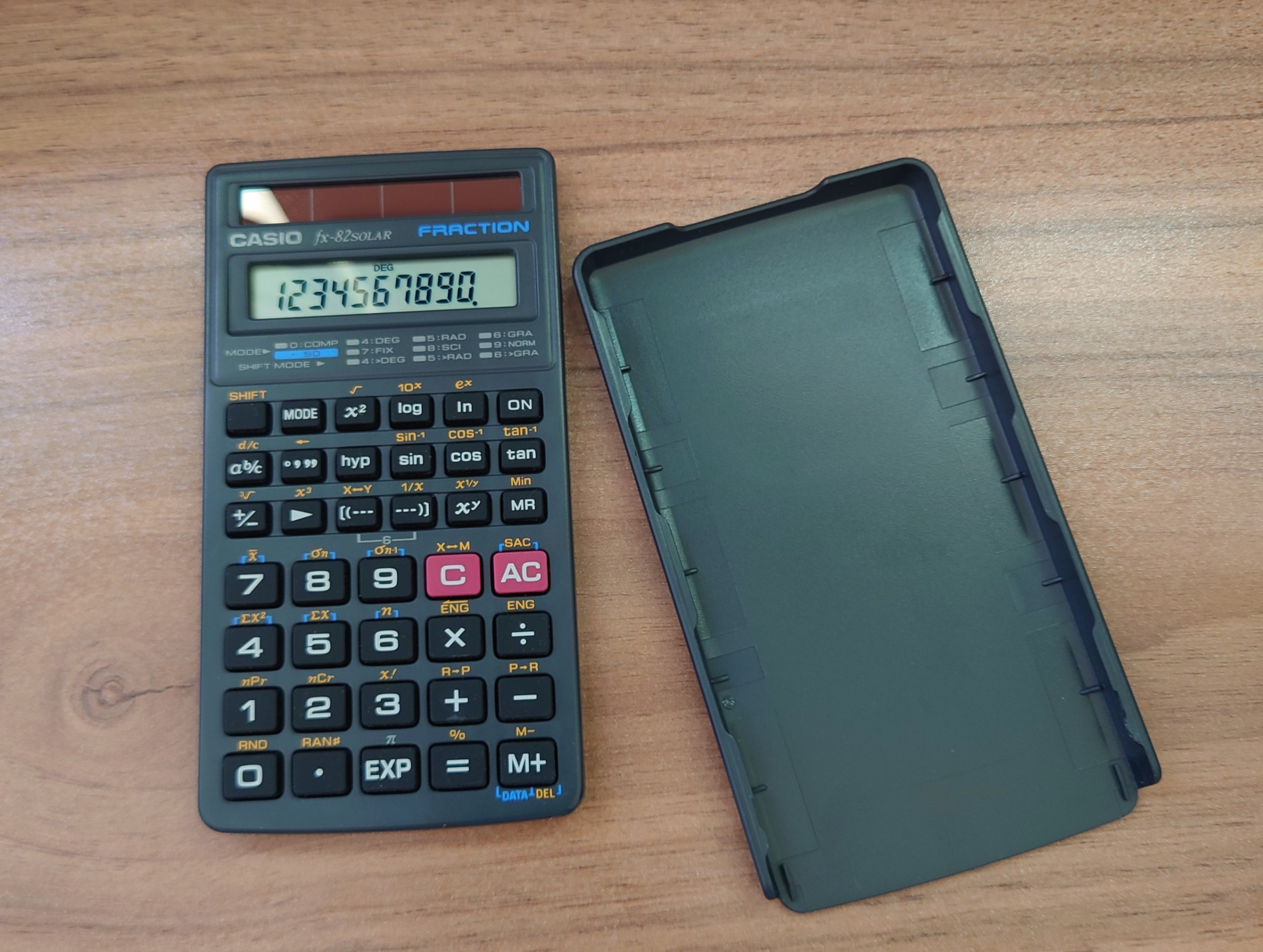 کاسیو جیبی fx-82 SOLAR خورشیدی و کلکسیونی