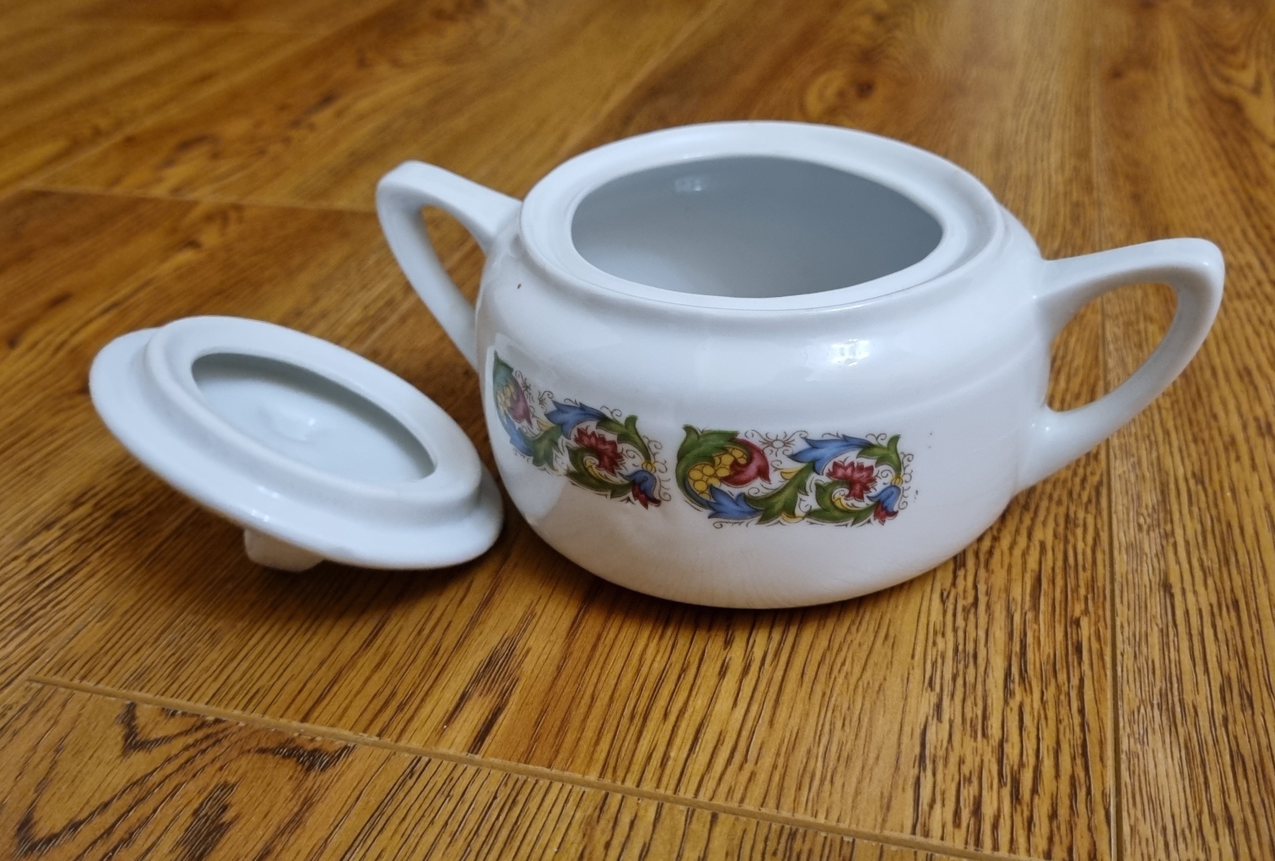 قندان چینی قدیمی نوستالژی