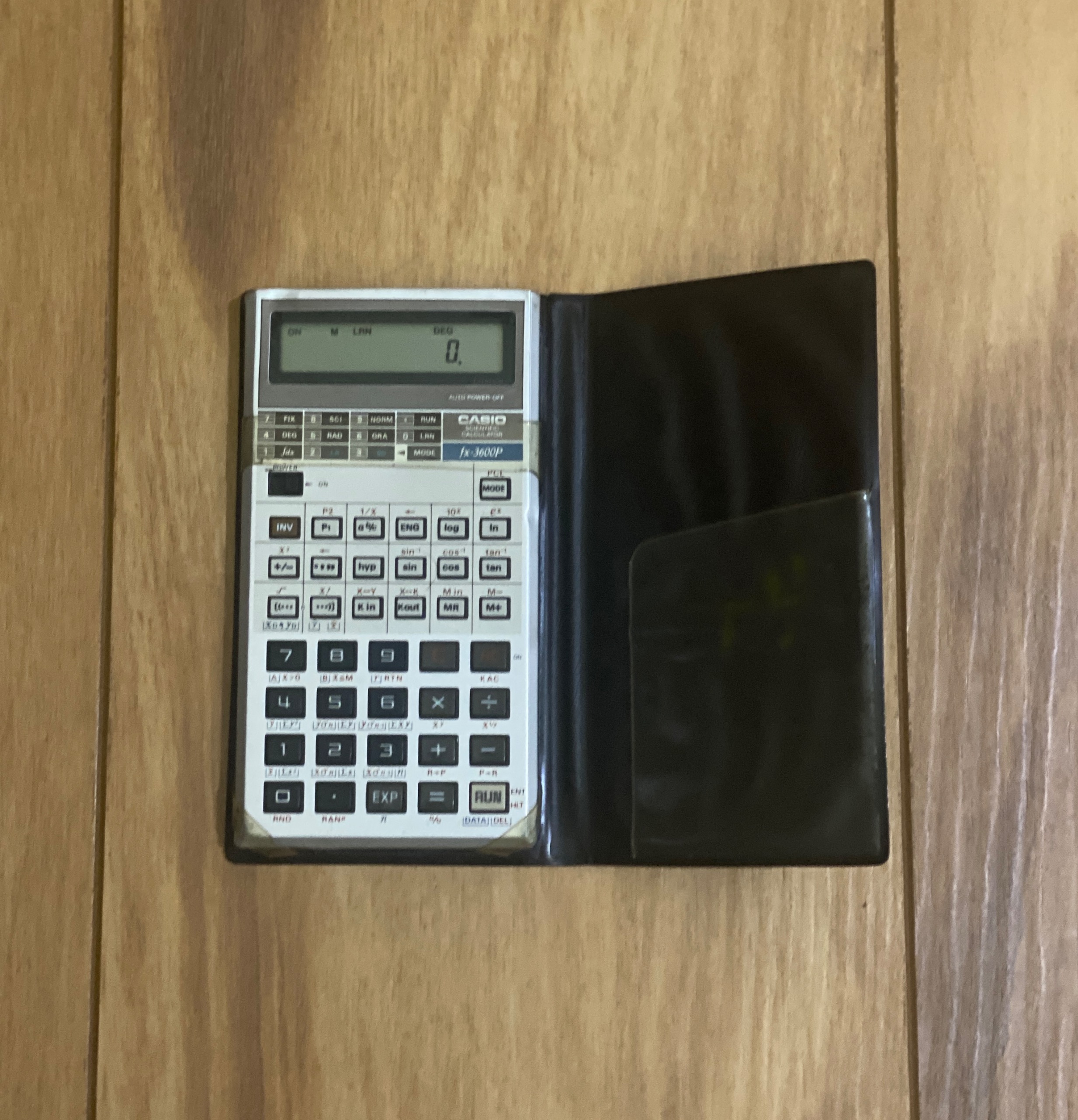 ماشین حساب مهندسی زیرخاکی کاسیو Casio fx-3600P