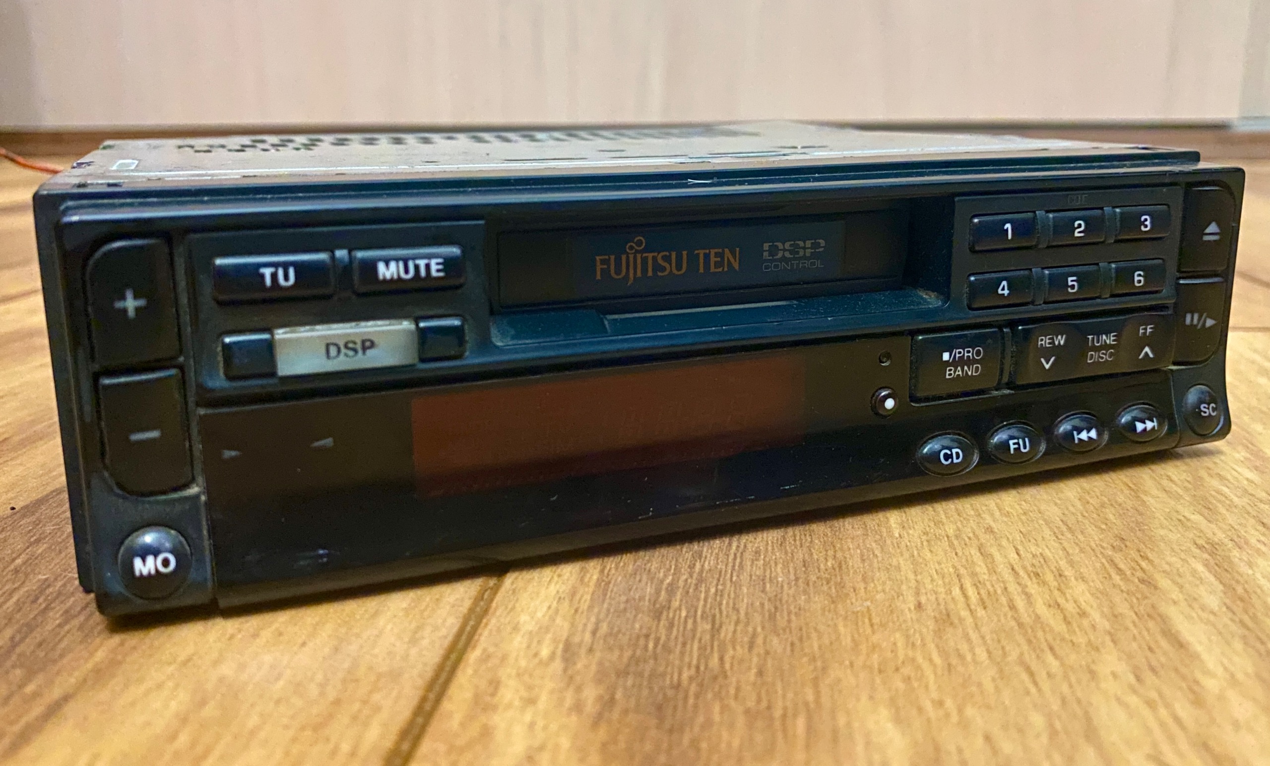 ضبط پخش بسیار نایاب و خاص ژاپنی Fujitsu فوجیتسو