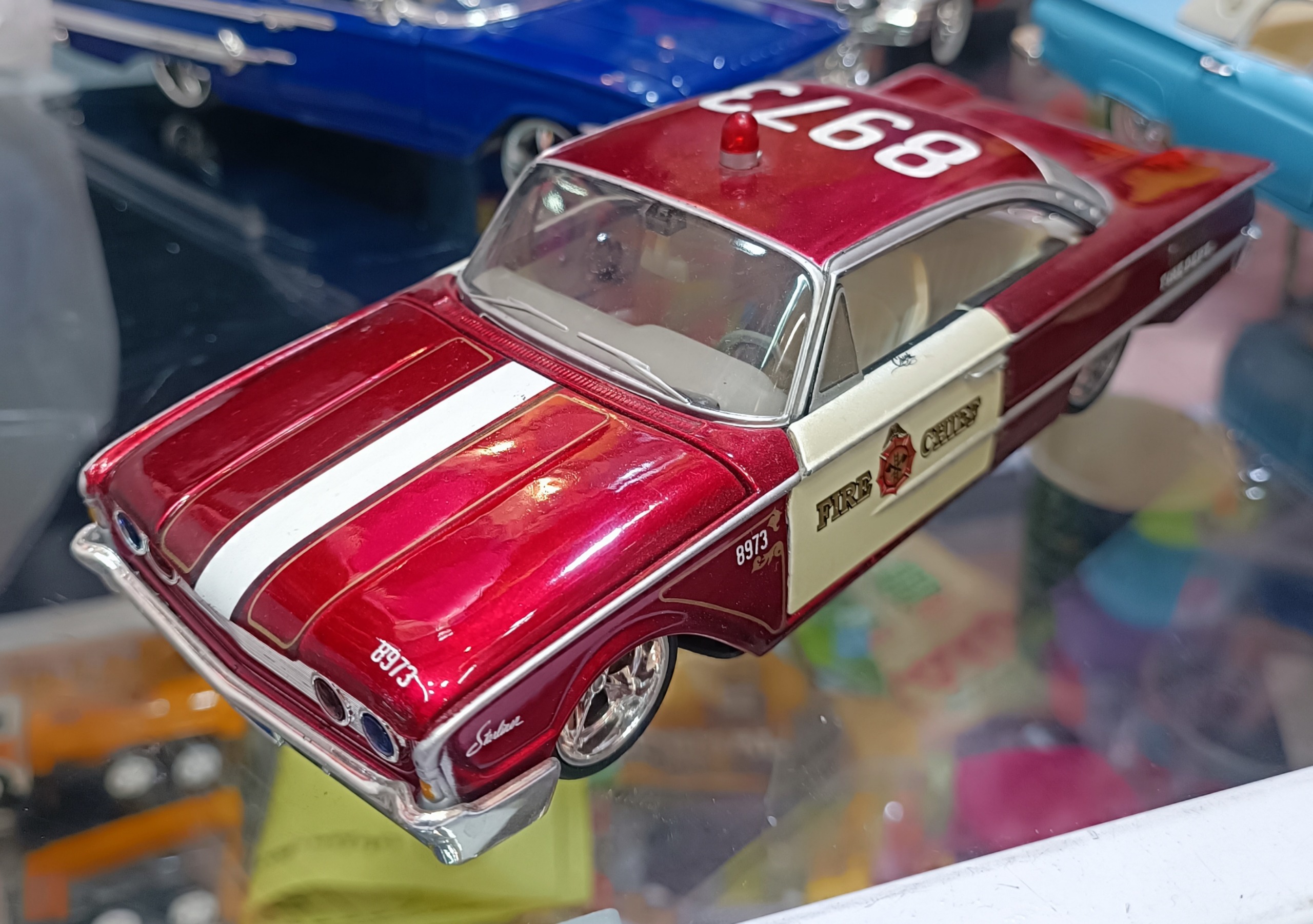 ماکت ماشین فلزی فورد استارلاینر 1960 مایستو