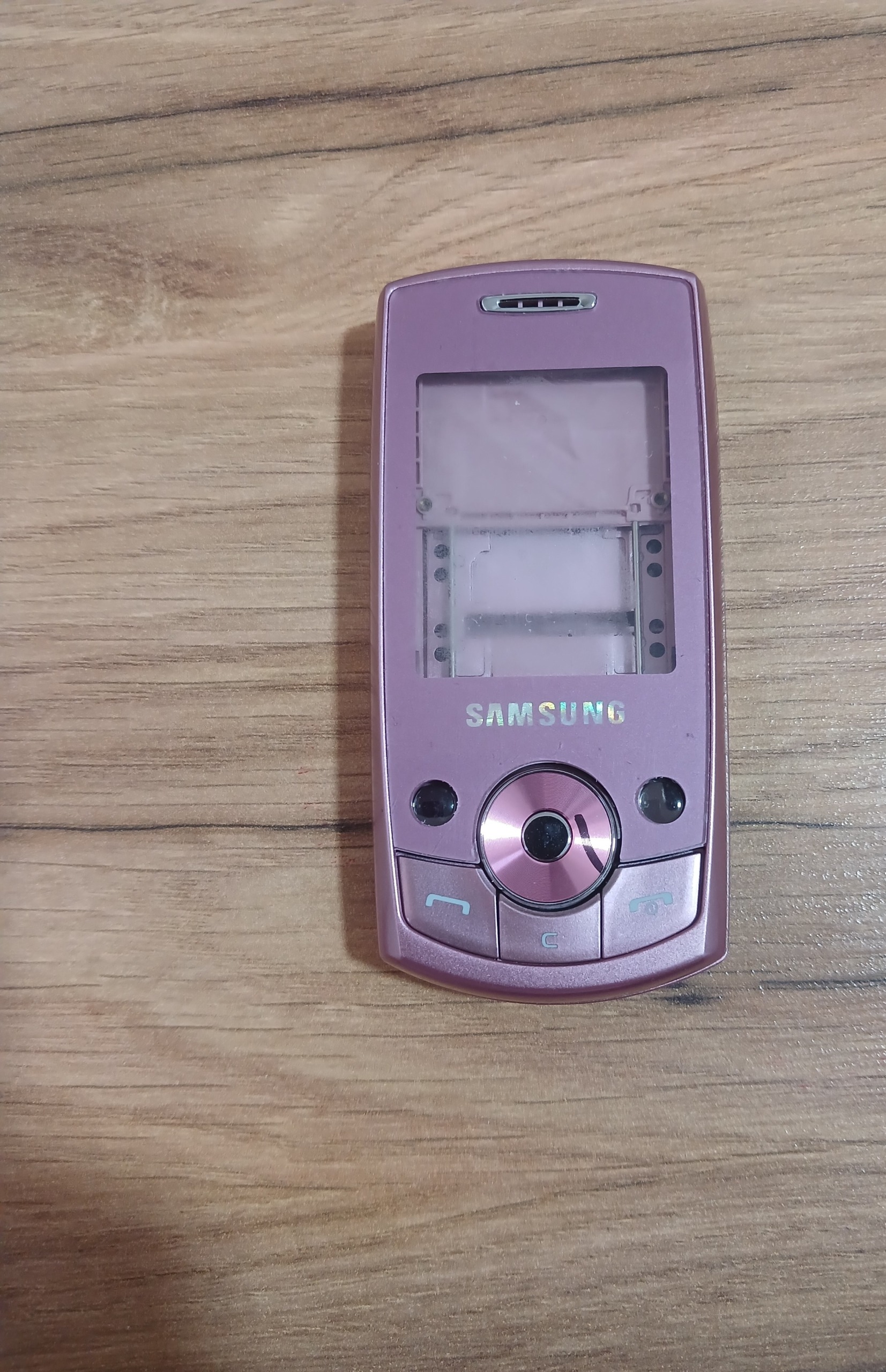 قاب سامسونگ j700 با شاسی کیفیت عالی