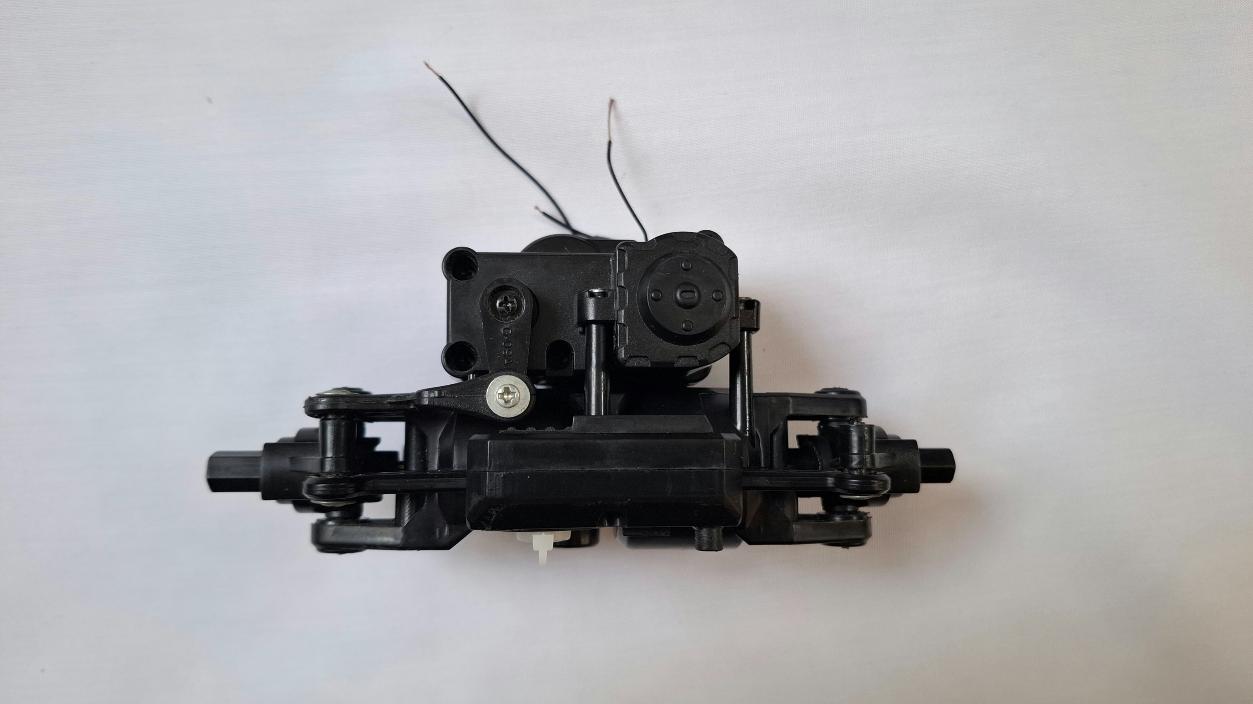 گیربکس و جعبه فرمان ماشین کنترلی آفرود