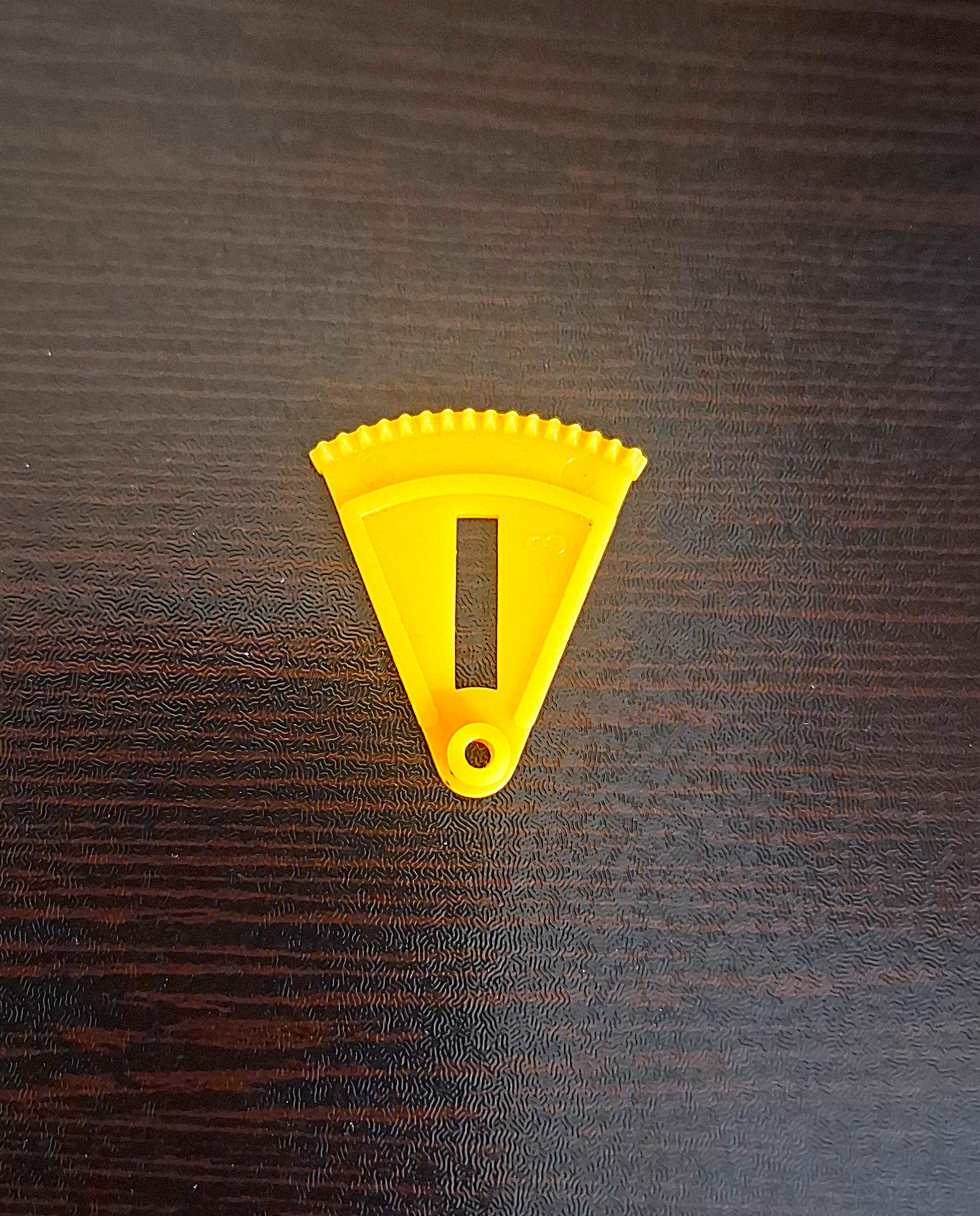 چرخدنده جعبه فرمان ماشین کنترلی