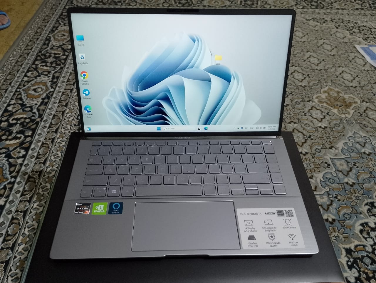 ایسوس zenbook 14