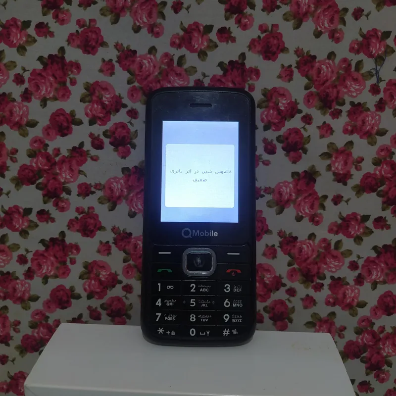 گوشی موبایل ساده برند کیو موبایل QMobile سالم