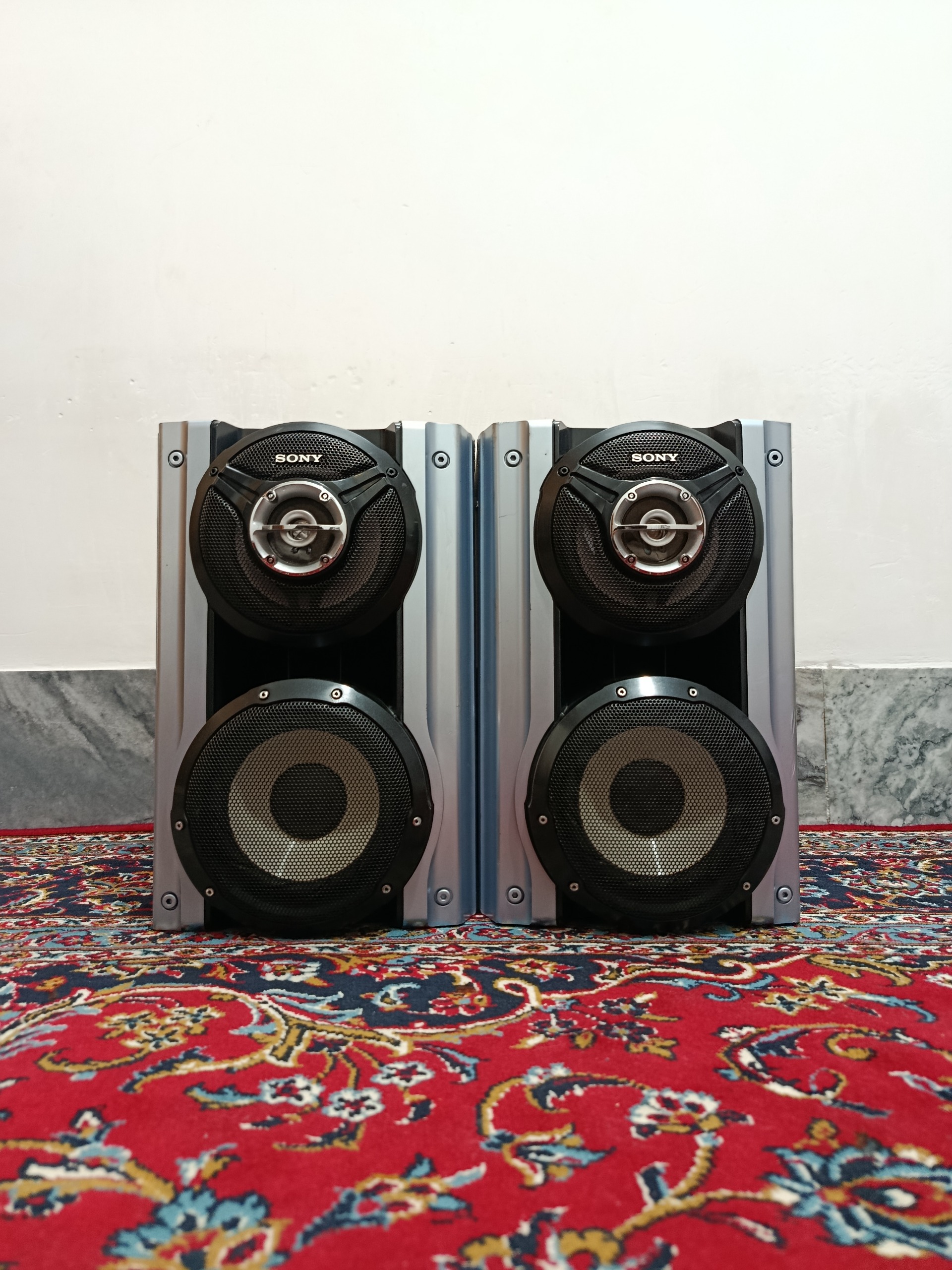 باند سونی RV555
