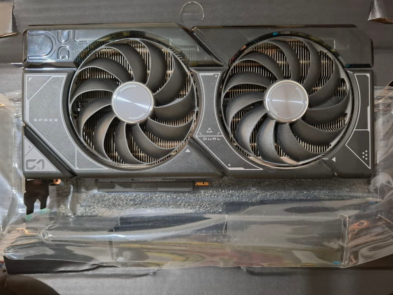 کارت گرافیک ایسوس مدل ASUS RTX 4070 Super Dual