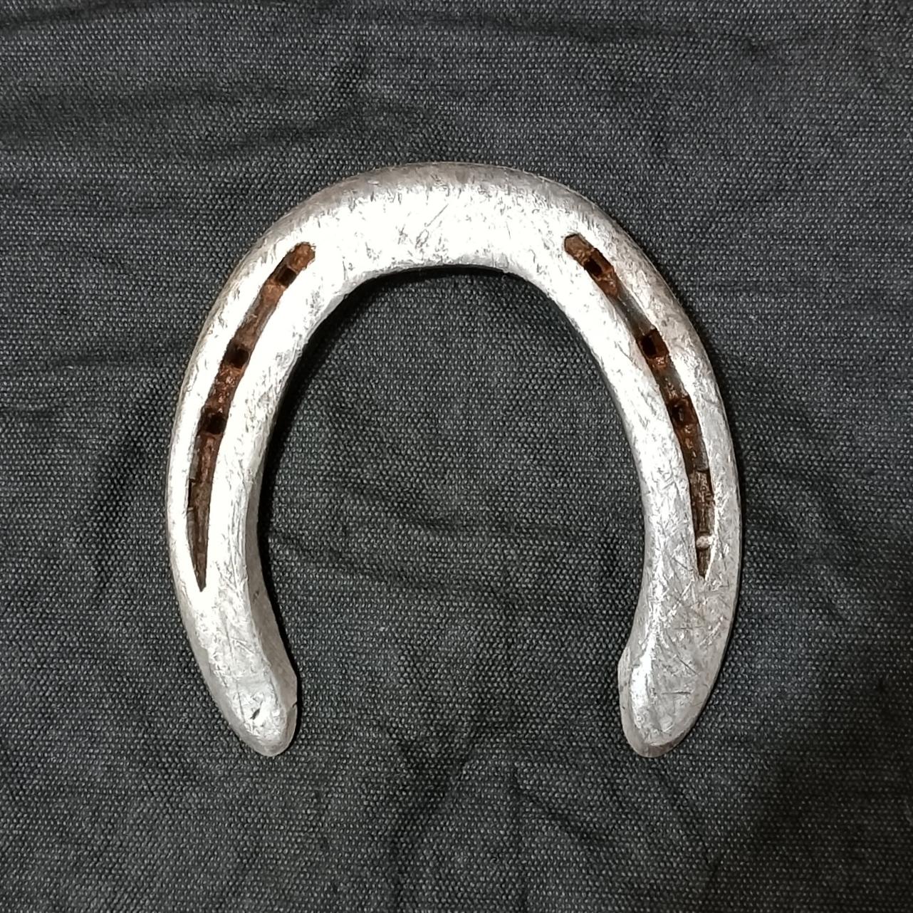 نعل اسب پاخورده فولادی اصل خارجی برندLIBERO(حراج)