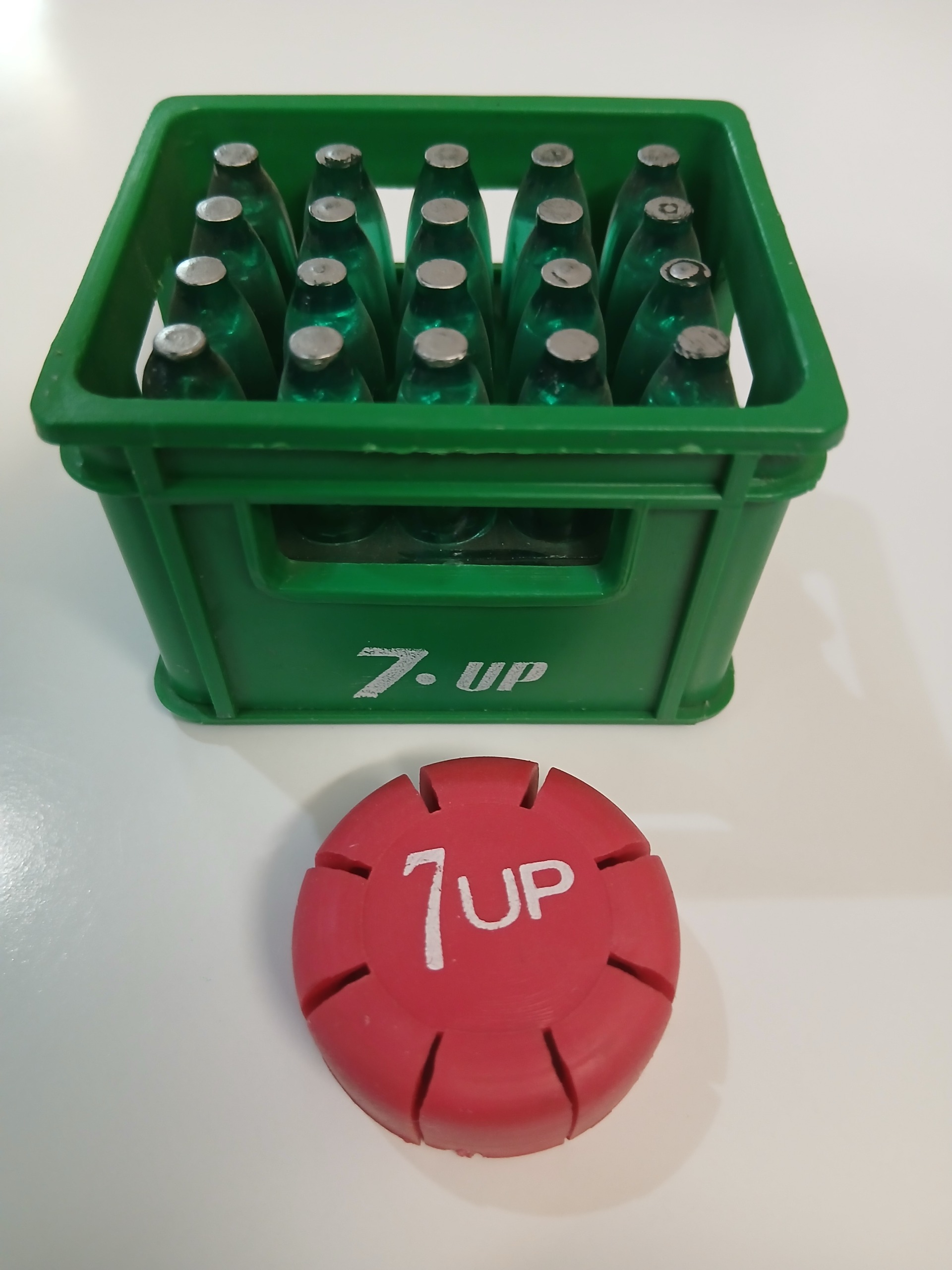 ست تراش نوشابه ای و پاکن برند سون اپ دهه 60