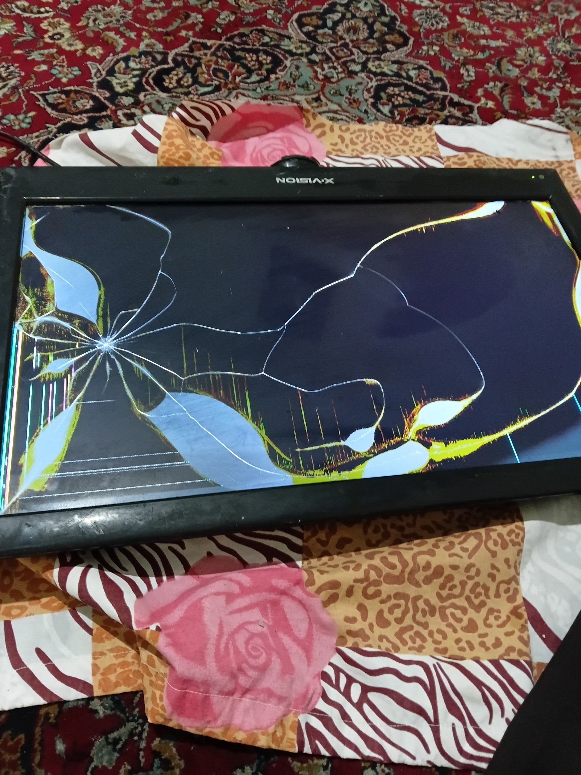 ایکس ویژن 23.6 اینچ