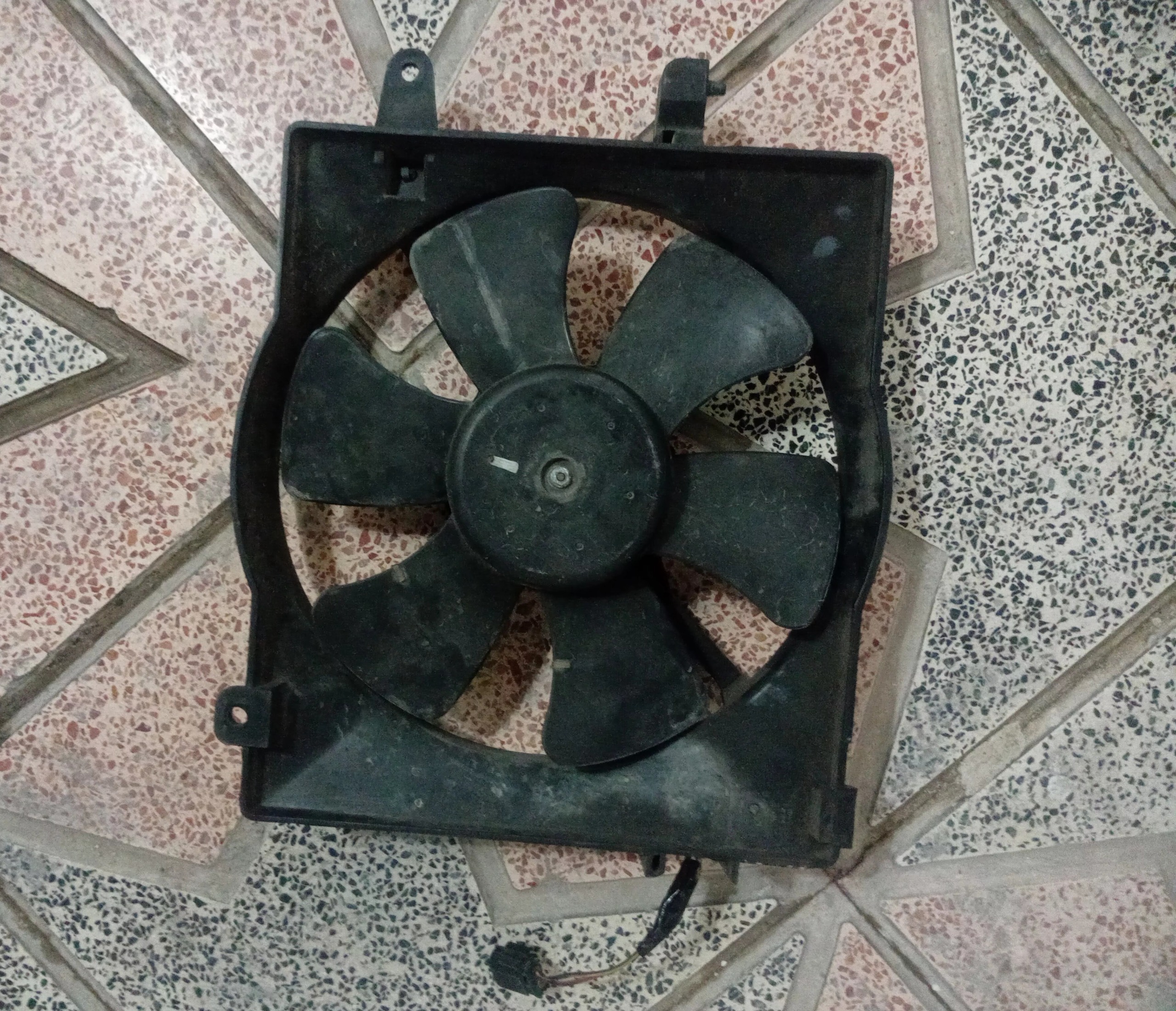 مجموعه موتور فن رادیاتور mvm110