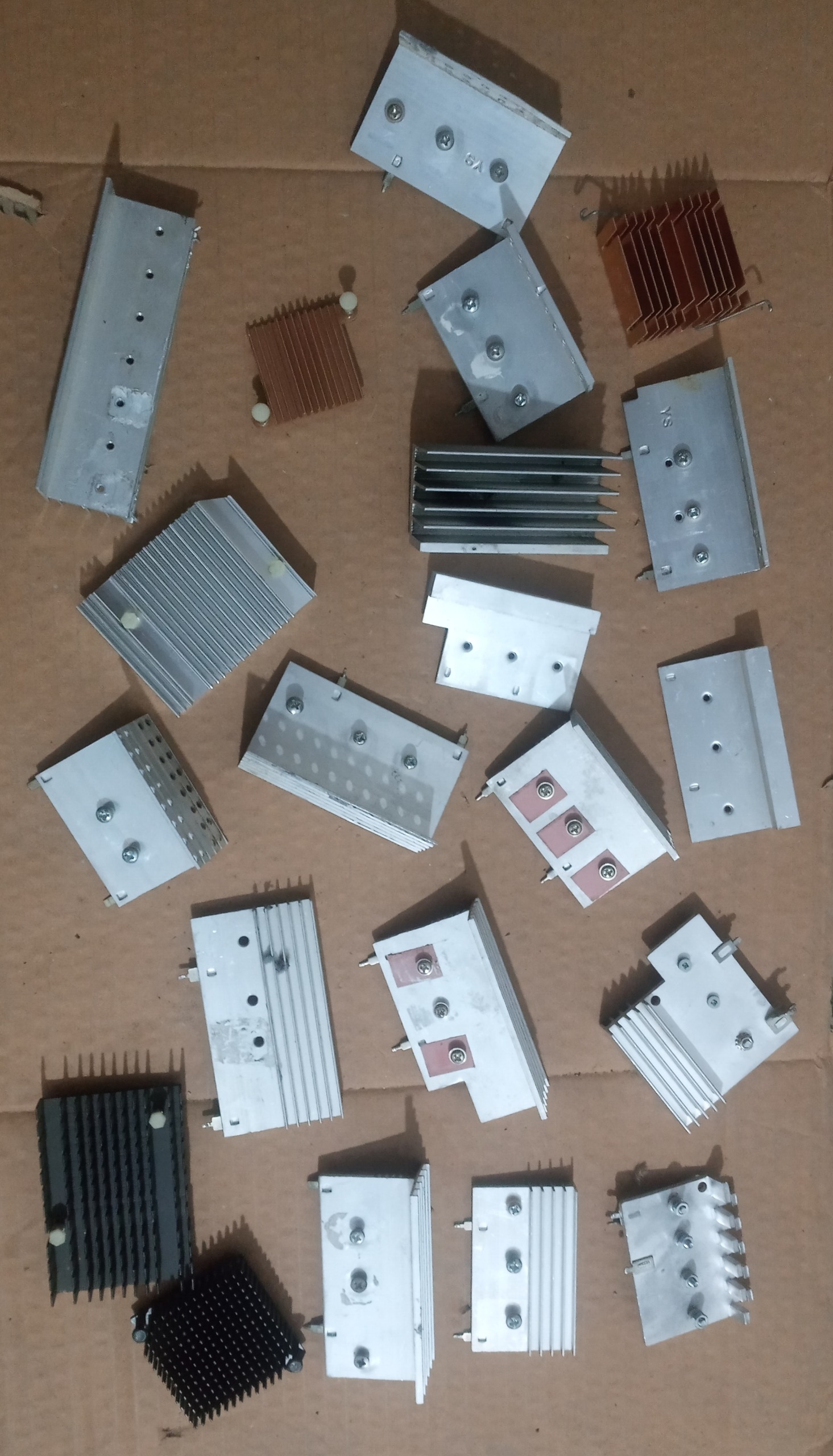 21 عدد انواع هیت سینک