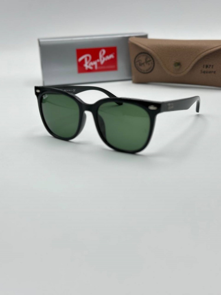عینک آفتابی زنانه ری بن مدل RB4379D  RAY BAN