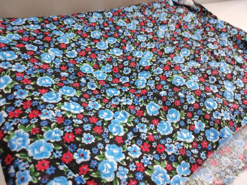 پارچه زیر قیمت کد 31 اندازه 2 متر مربع