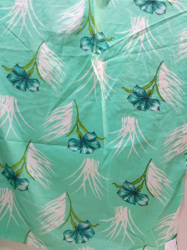 پارچه زیر قیمت کد 75 به متراژ 3.5 متر مربع