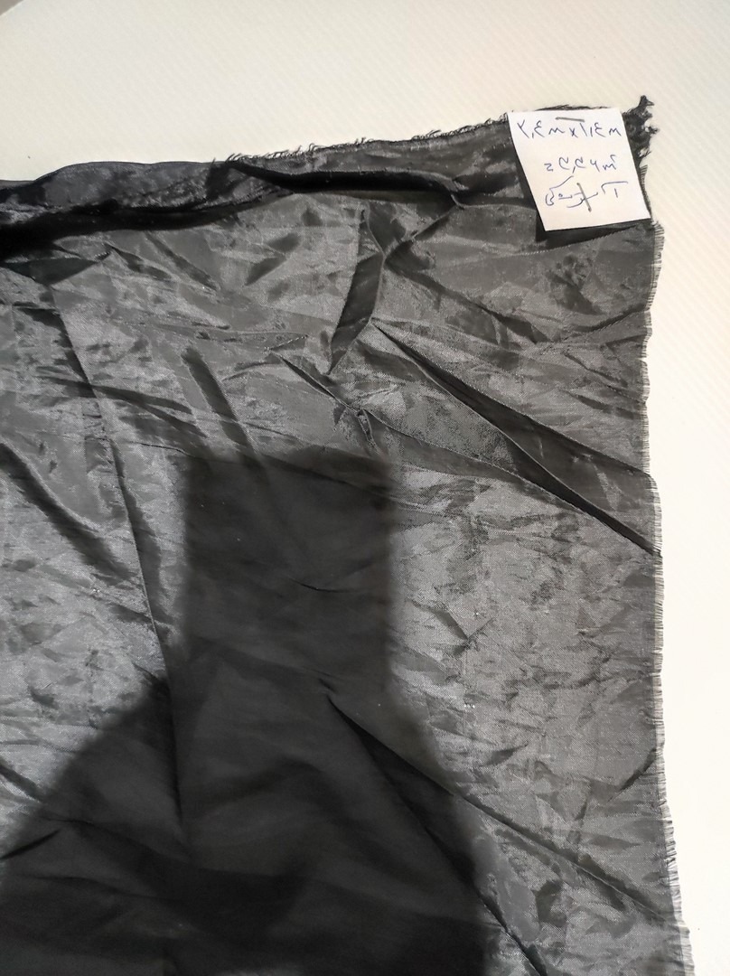 پارچه آستر مشکی زیر قیمت به متراژ 3.3 متر مربع