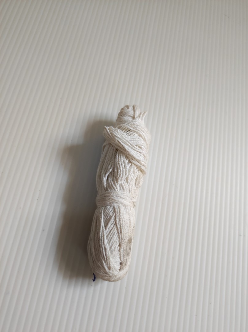 نخ پنبه ای سفید
