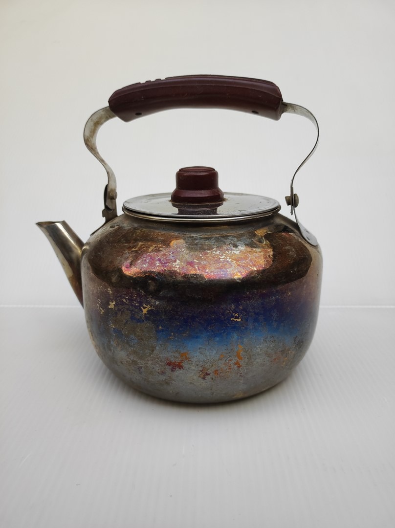 کتری استیل با ارتفاع 12 سانتی متر حجم یک لیتری