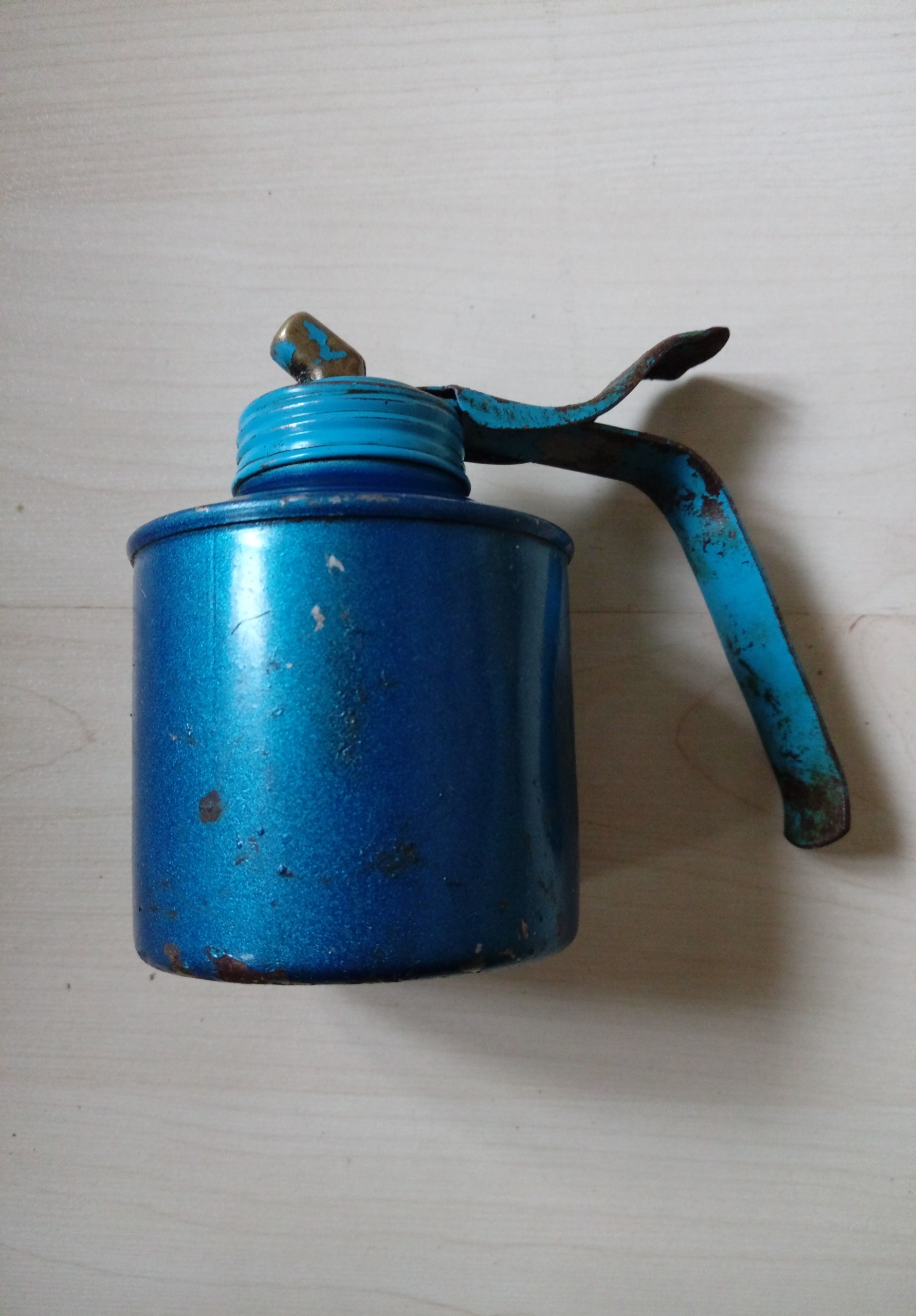 روغن دان صنعتی قدیمی با کیفیت