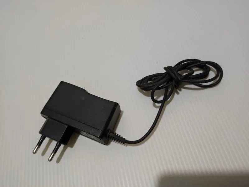 آداپتور KP 6V 400mA بدون سوکت-تست نشده