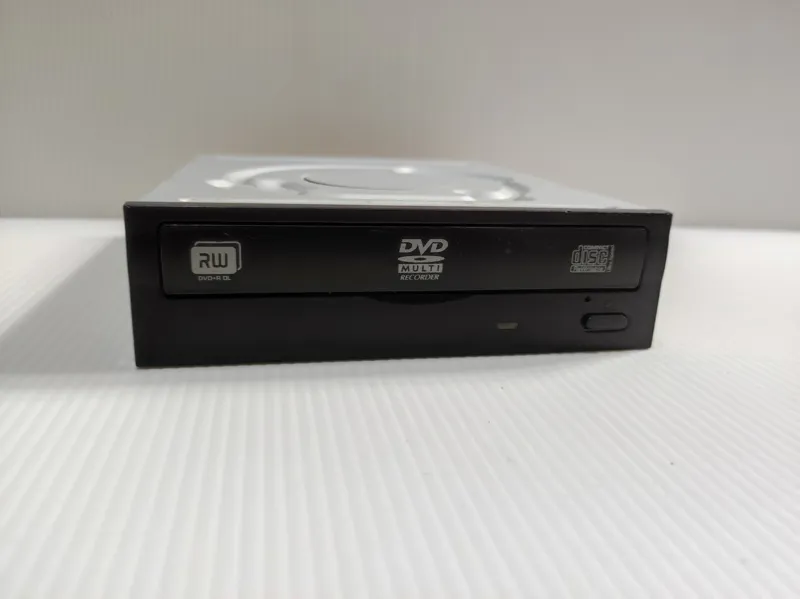 دی وی دی رایتر RW HAP322 LITE تست نشده
