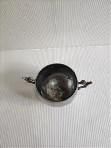 قندان