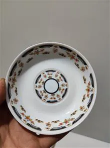 نعلبکی