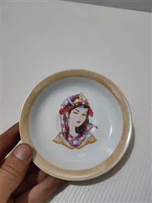 نعلبکی