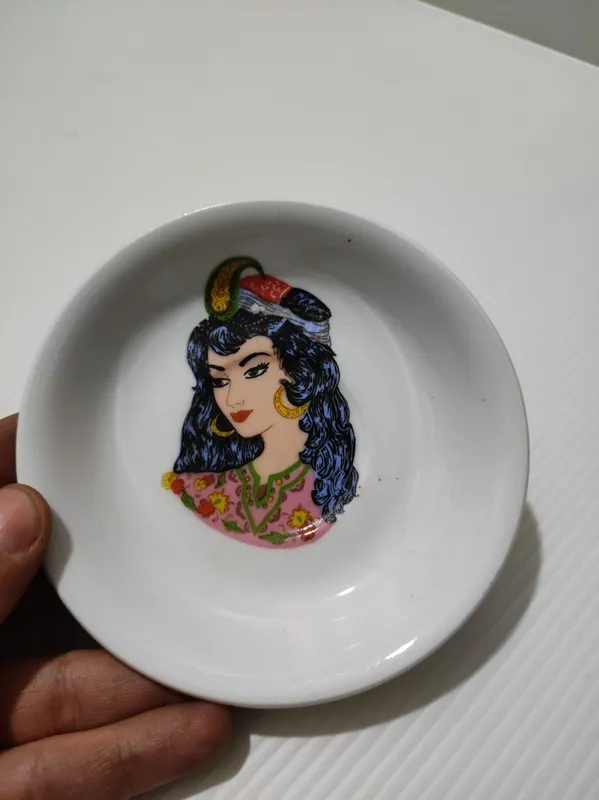 نعلبکی چینی دوره پهلوی نقش لیلی خاص و آنتیک