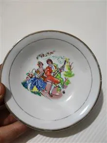 نعلبکی