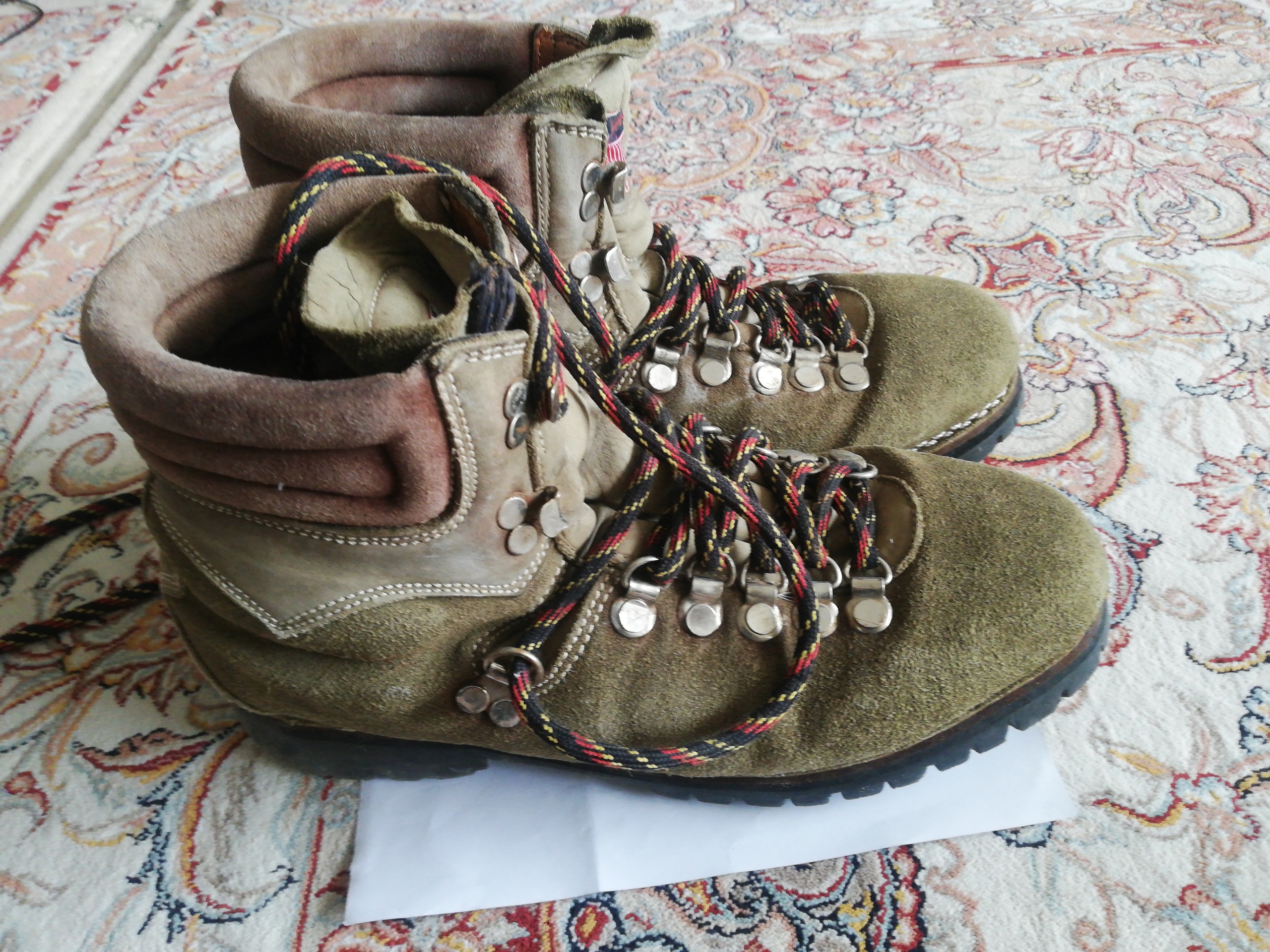 کفش کوهنوردی کوهیار سایز 43
