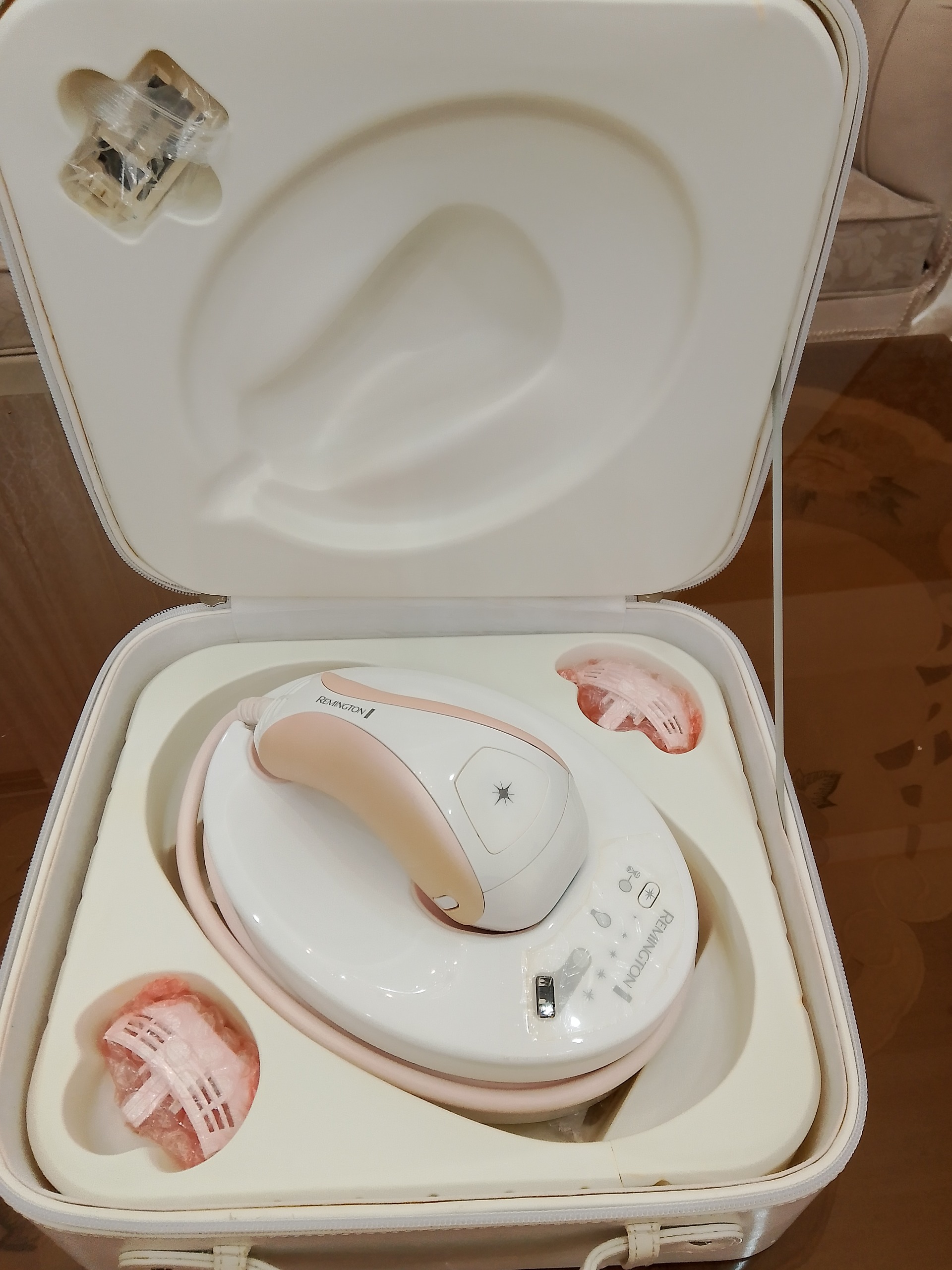 دستگاه لیزر خانگی رمینگتون  مدل IPL6750