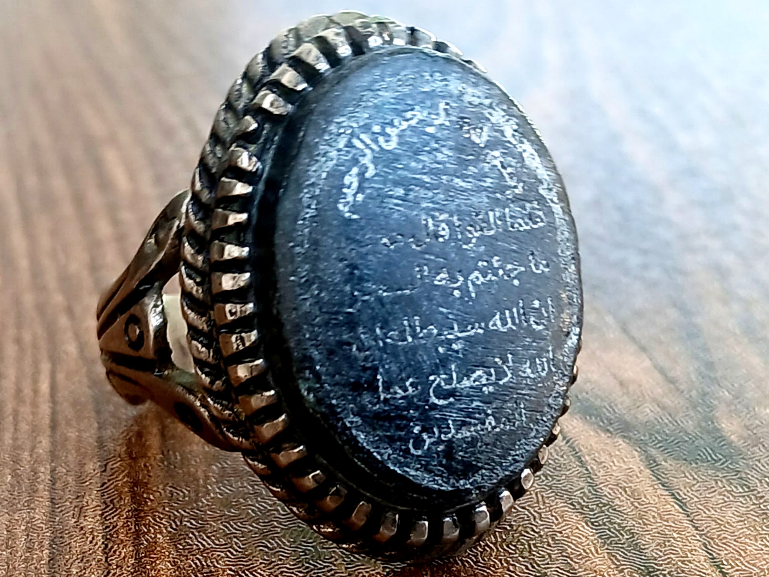 انگشتر  یشم سیاه