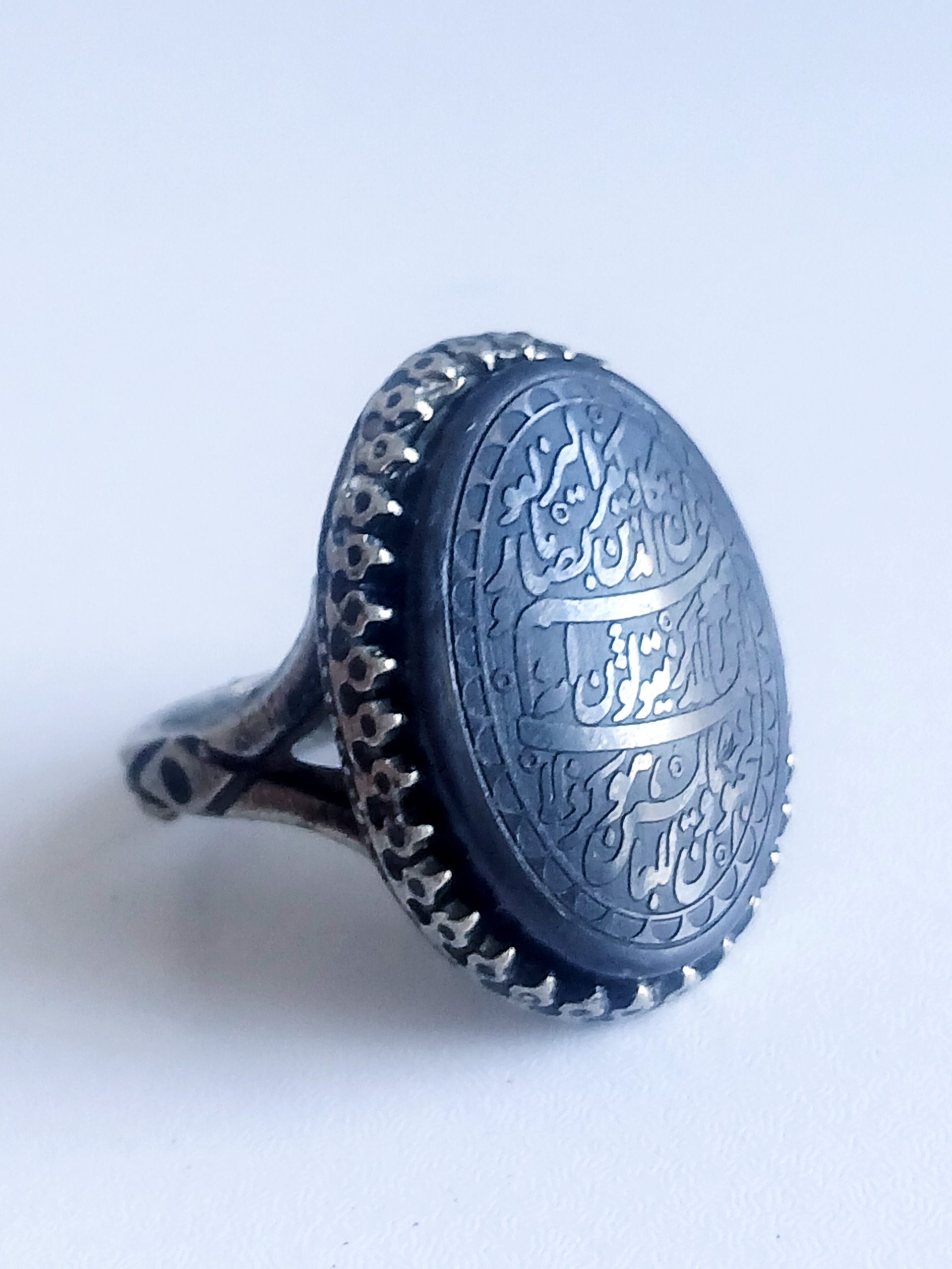 انگشتر حدید خطی ون یکاد زیبا