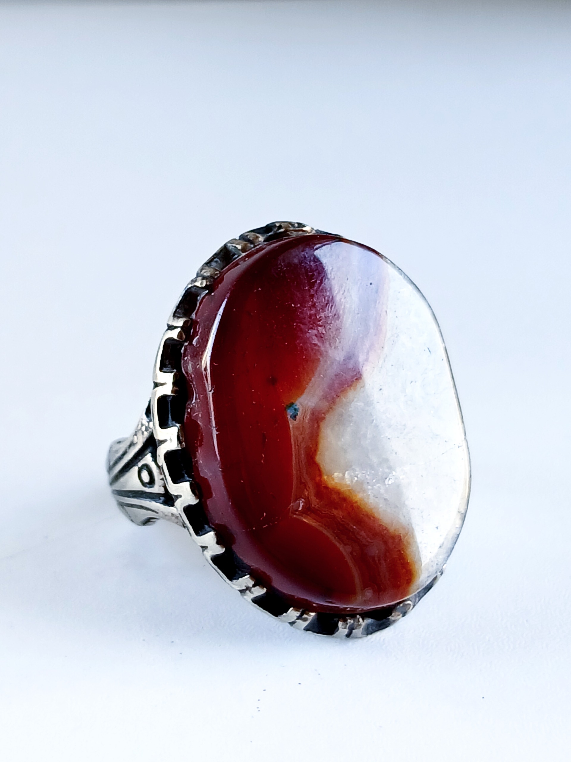 انگشتر عقیق سلیمانی سرخ و سفید درشت