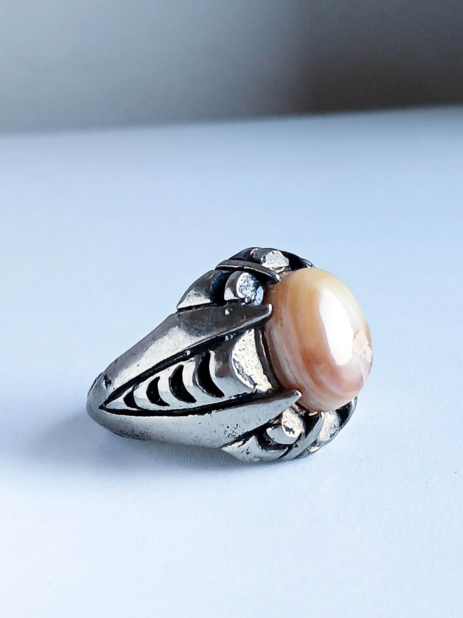 انگشتر عقیق دوپوست حنایی زیبا