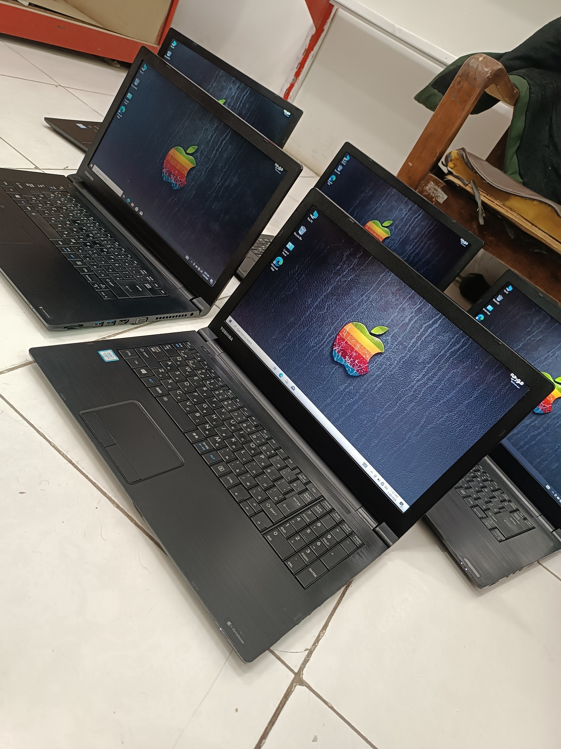 لپ تاپ توشیبا مشکی