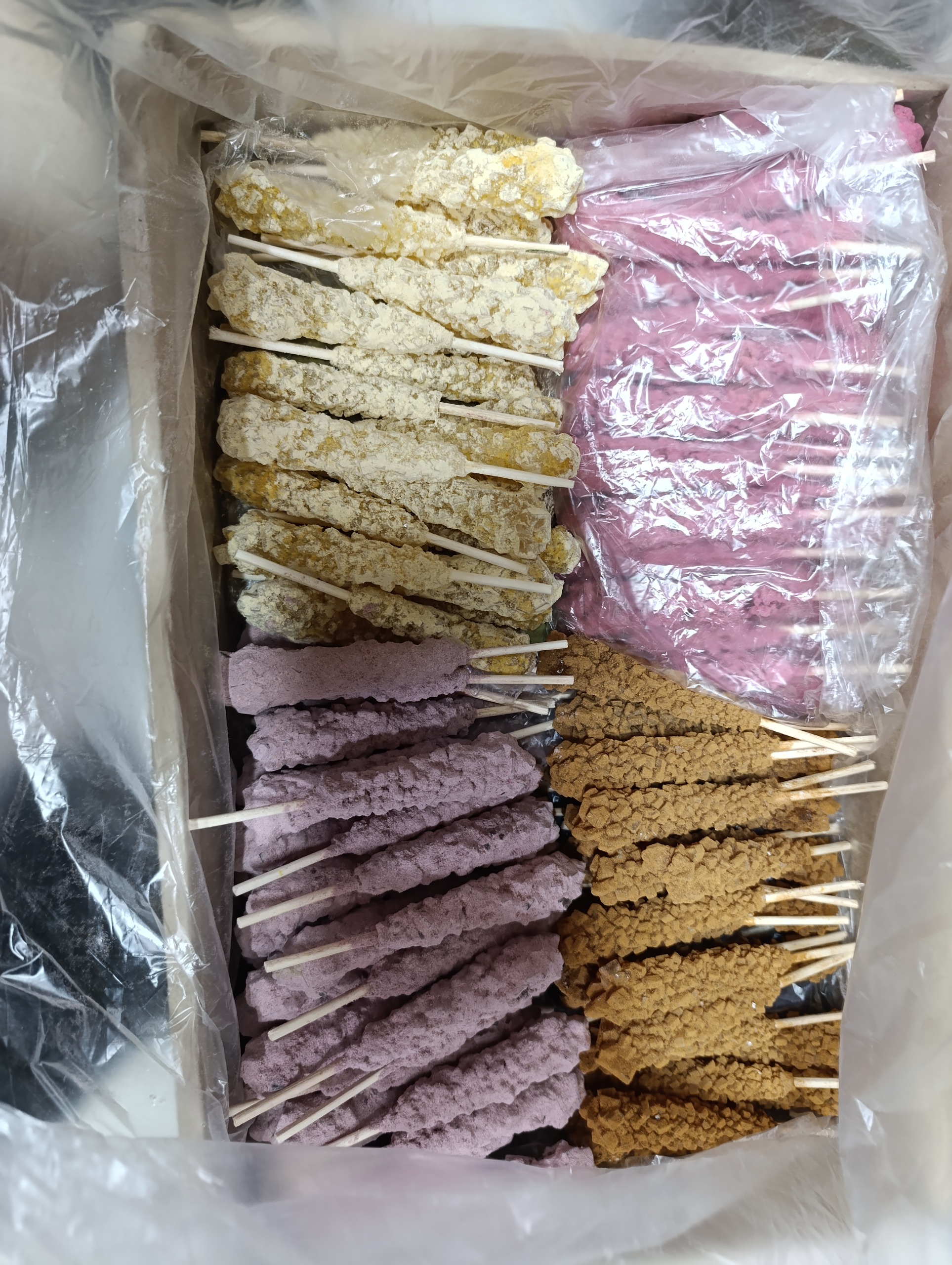 نبات چوبی طعم دار (کیلویی)