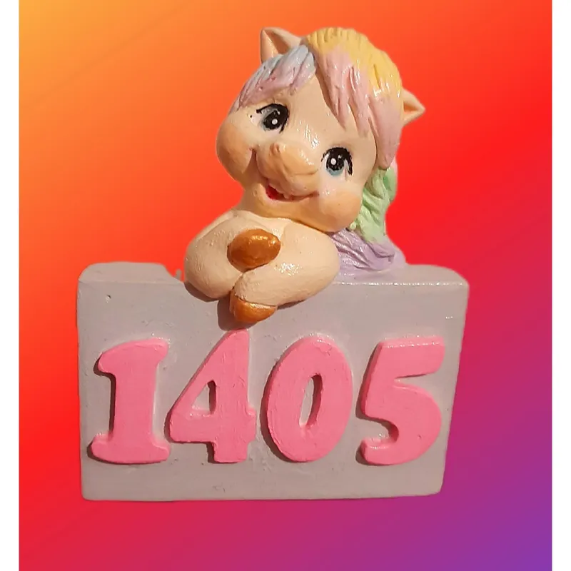 مجسمه اسب نمادسال1405 مناسب هفت سین