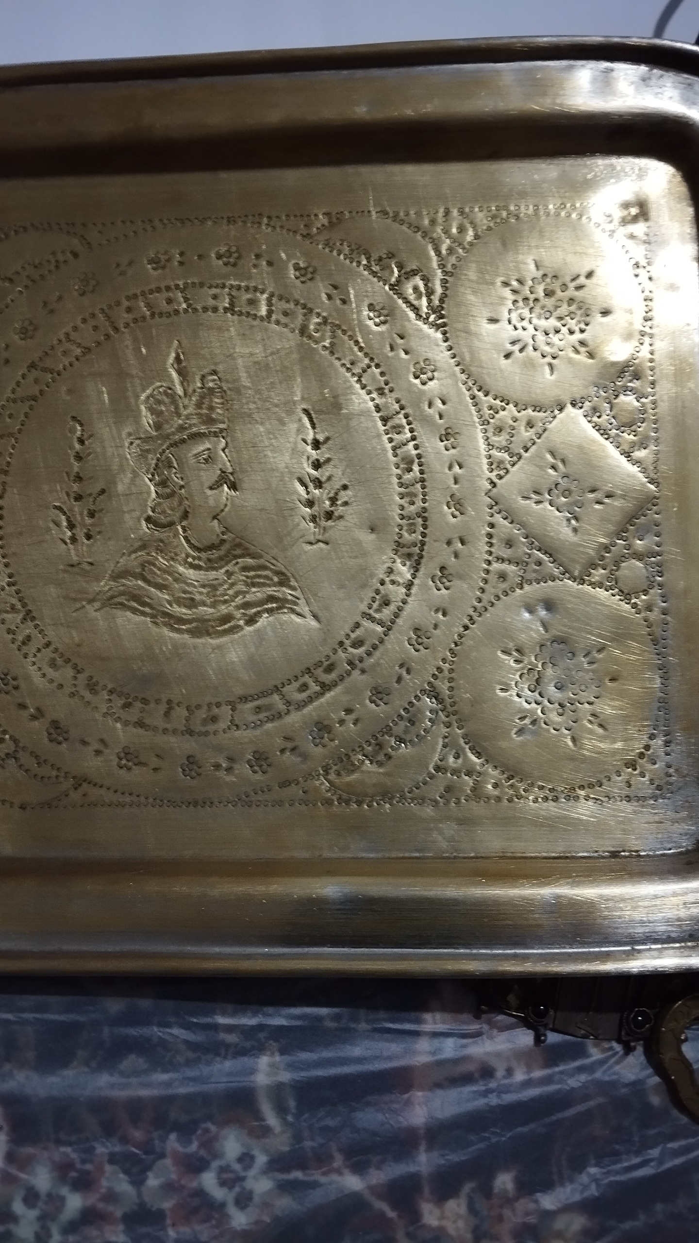 سینی برنجی قدیمی