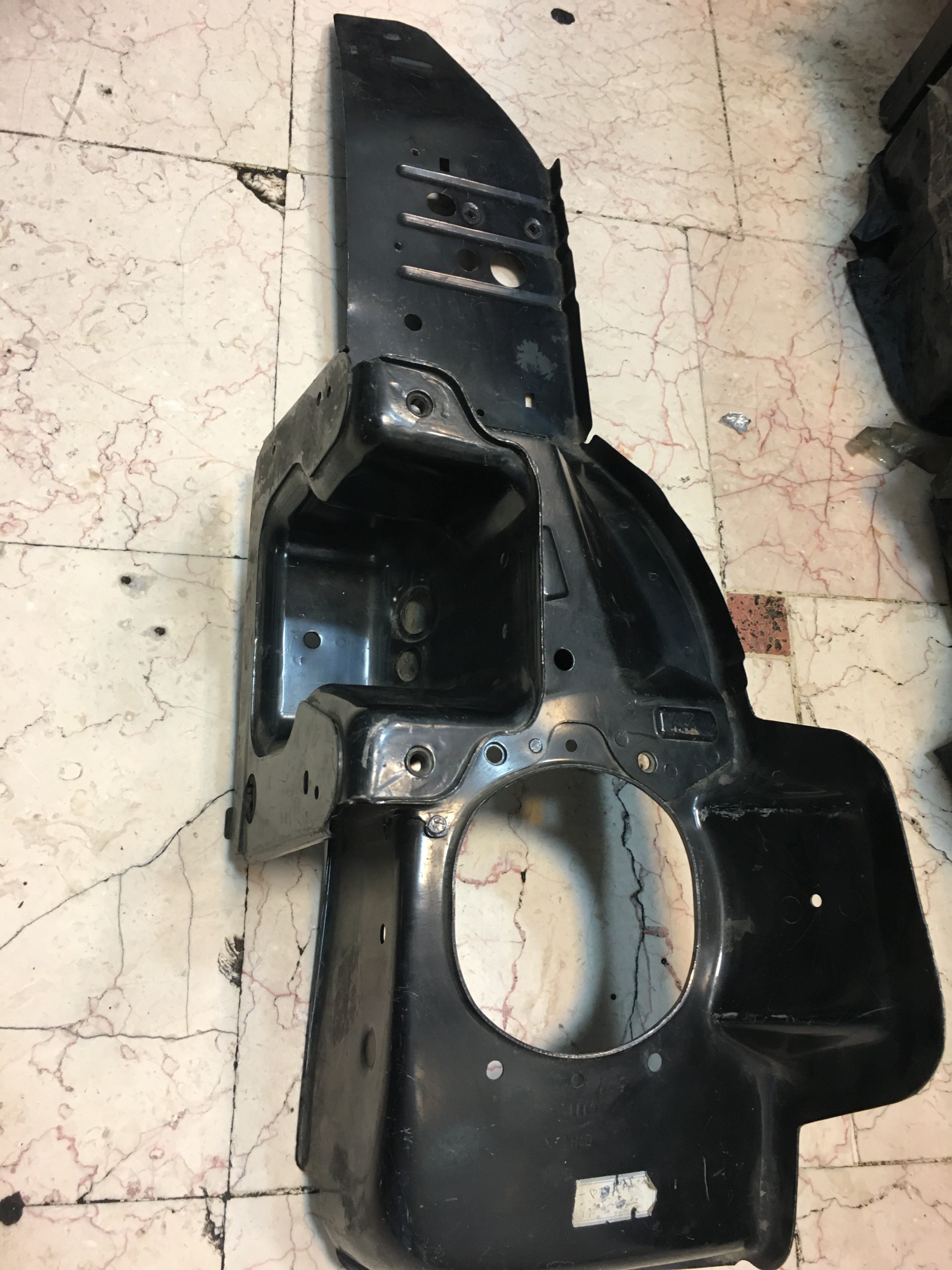 سرسره ای کامل داخل موتور زانتیا چپ