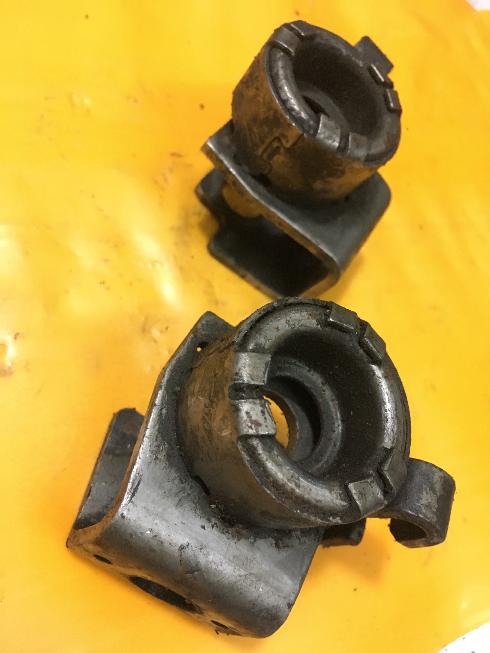 تقسیم کننده داخل گیربکس 206