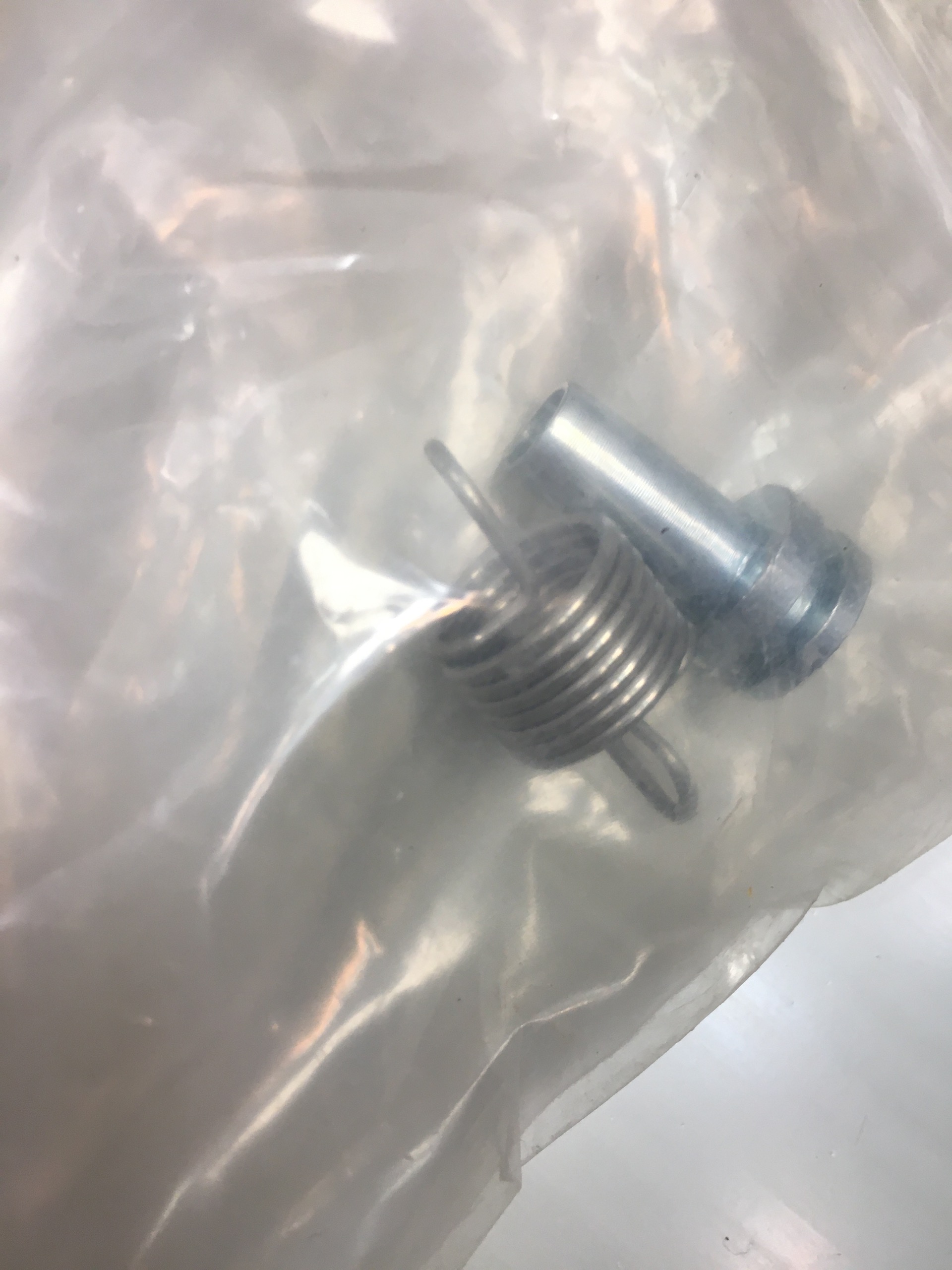 سیم وسط ترمز دستی زانتیا